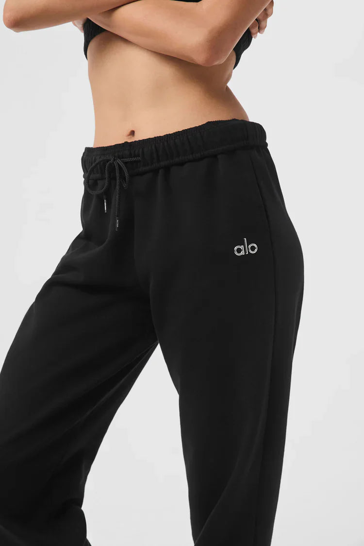 Relaxed Fit Performance Pants
