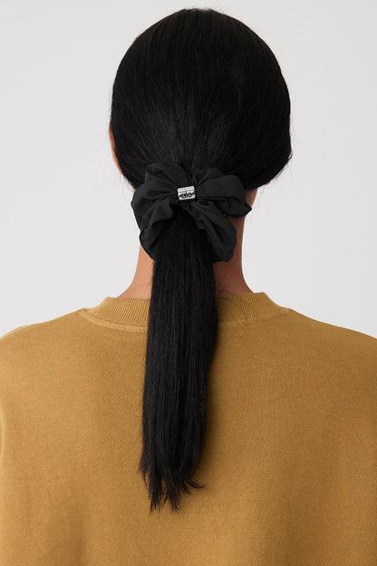 Bead It Oversized Scrunchie Zwart